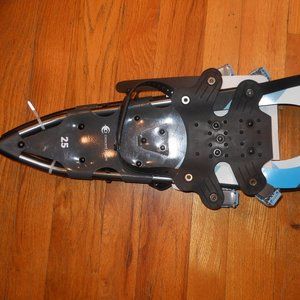 Crescent Moon Hike Series 825 Snowshoes